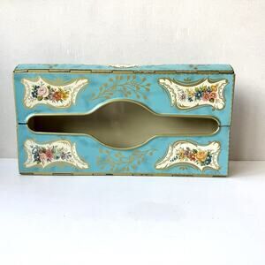Vintage Baret Ware Hanging Metal Chelsea Tissue Dispenser England Cottage Floral